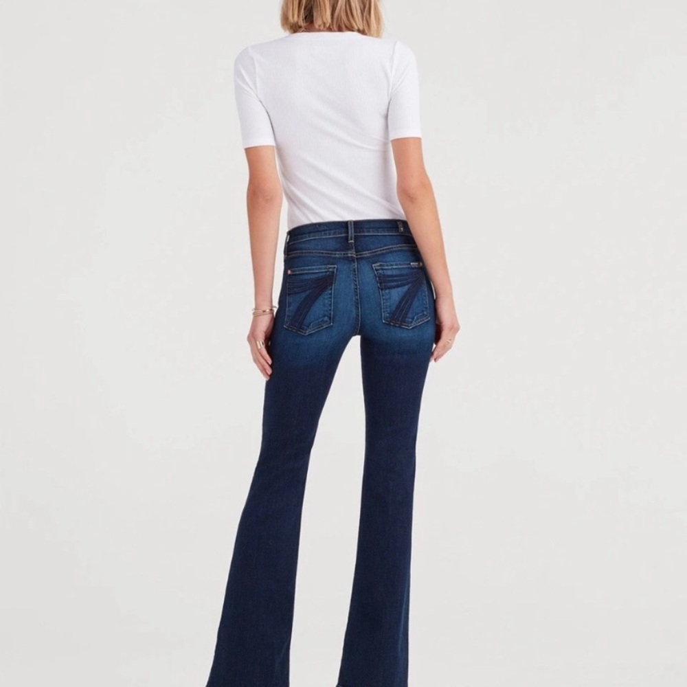 7 For All Mankind Dark Doja Flare Jeans Size 26